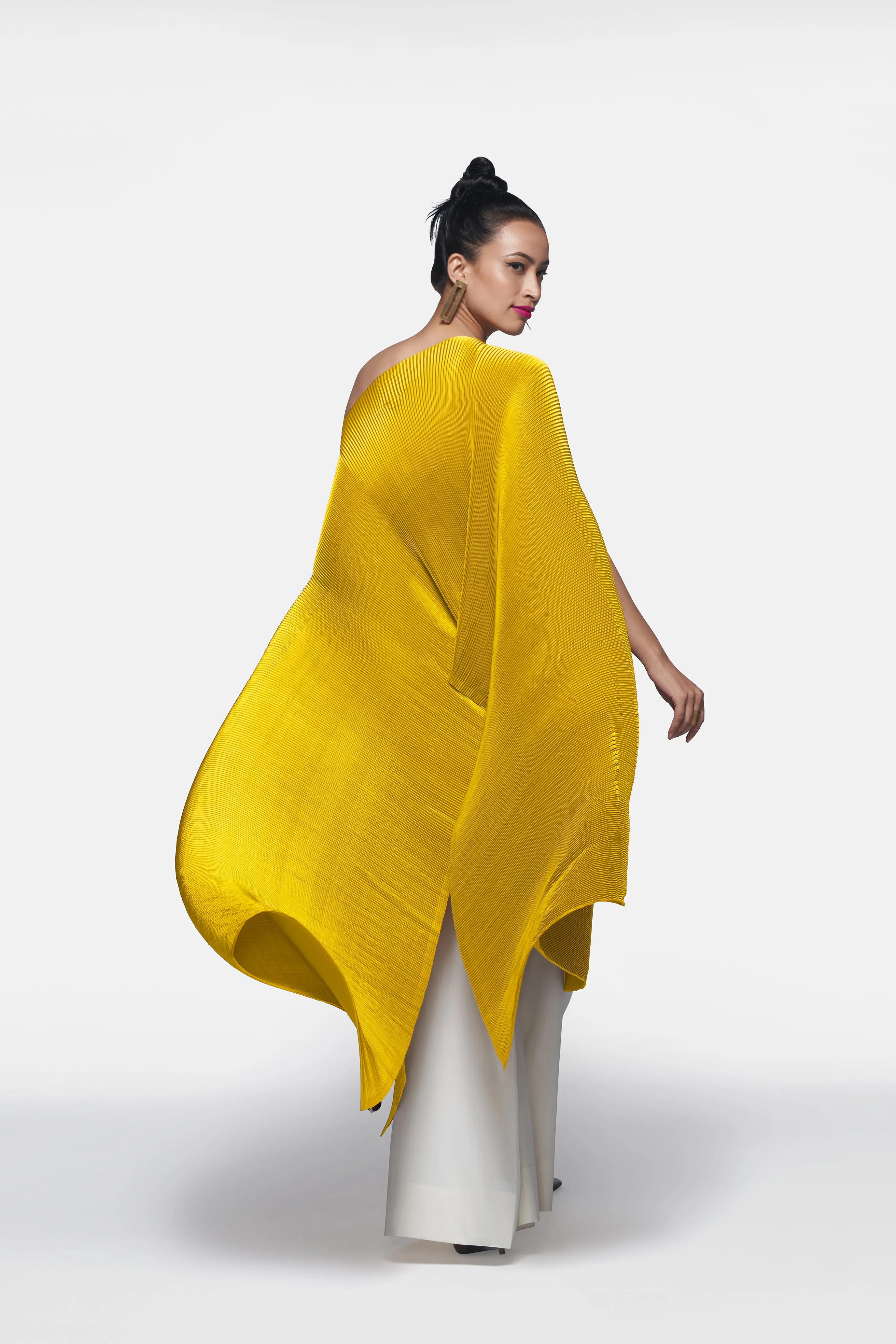Pleated Long Poncho
