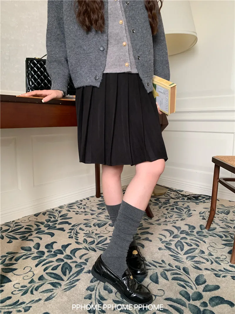 pleated miu wool skirt