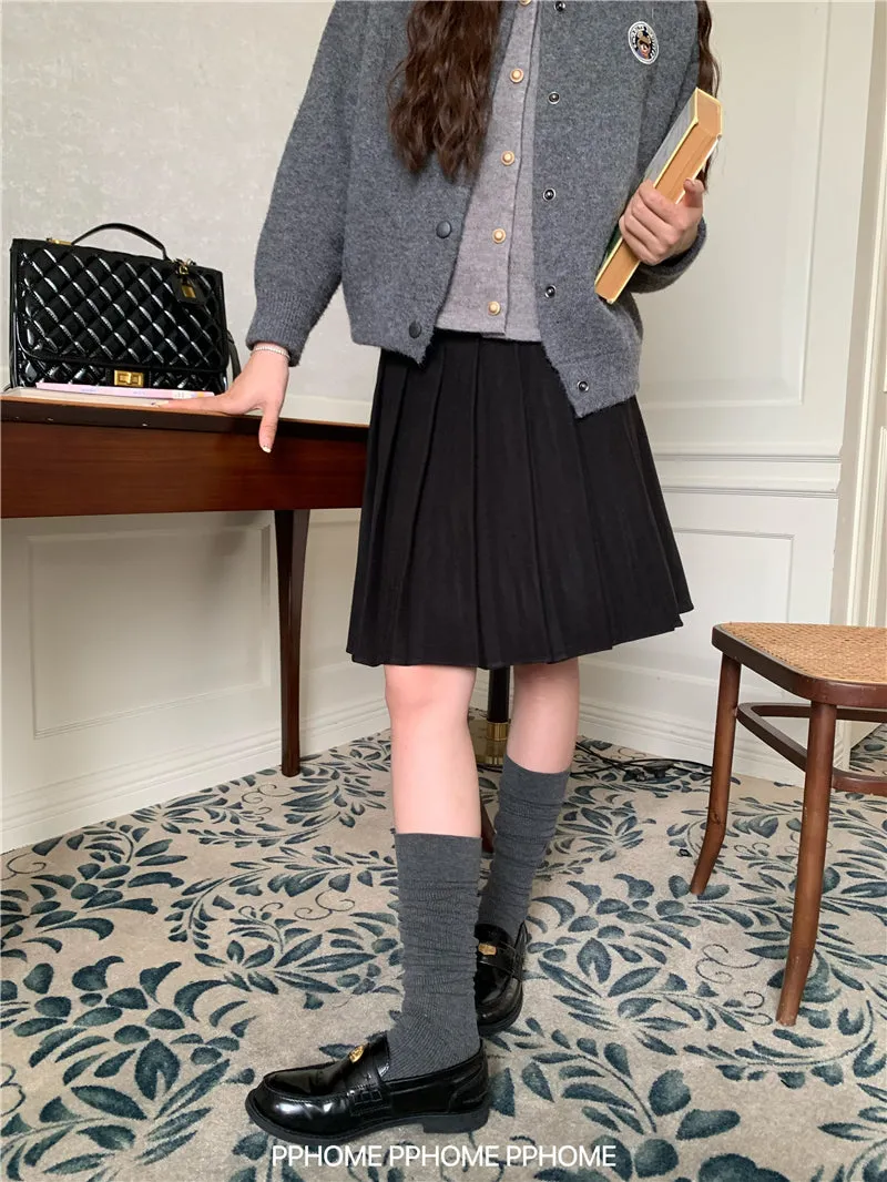 pleated miu wool skirt