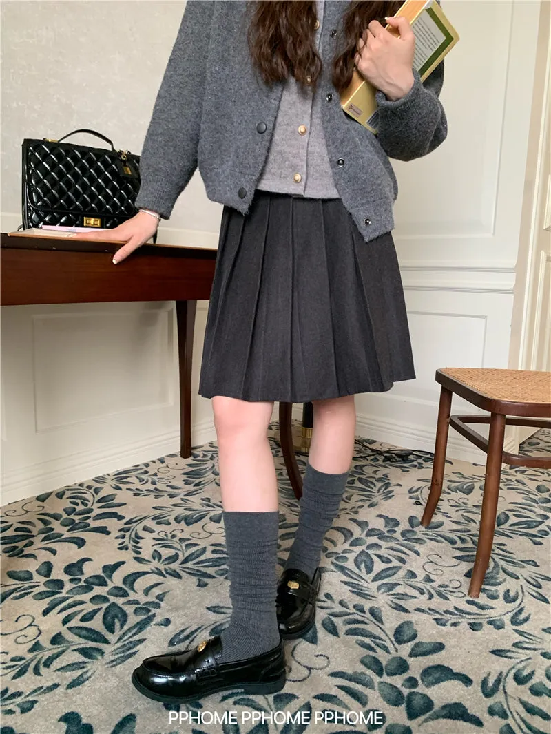pleated miu wool skirt