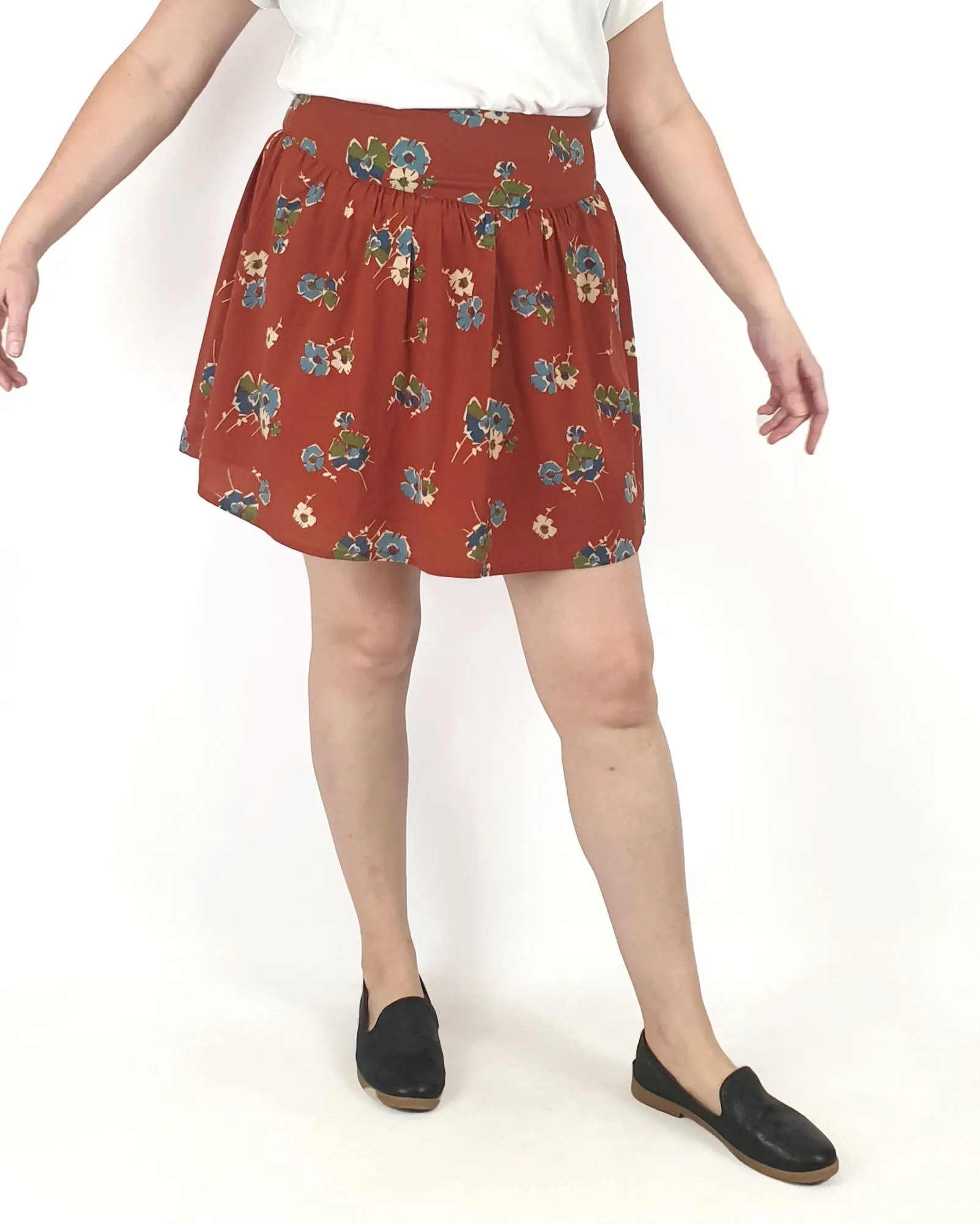 Princess Highway deep orange print skirt size 14
