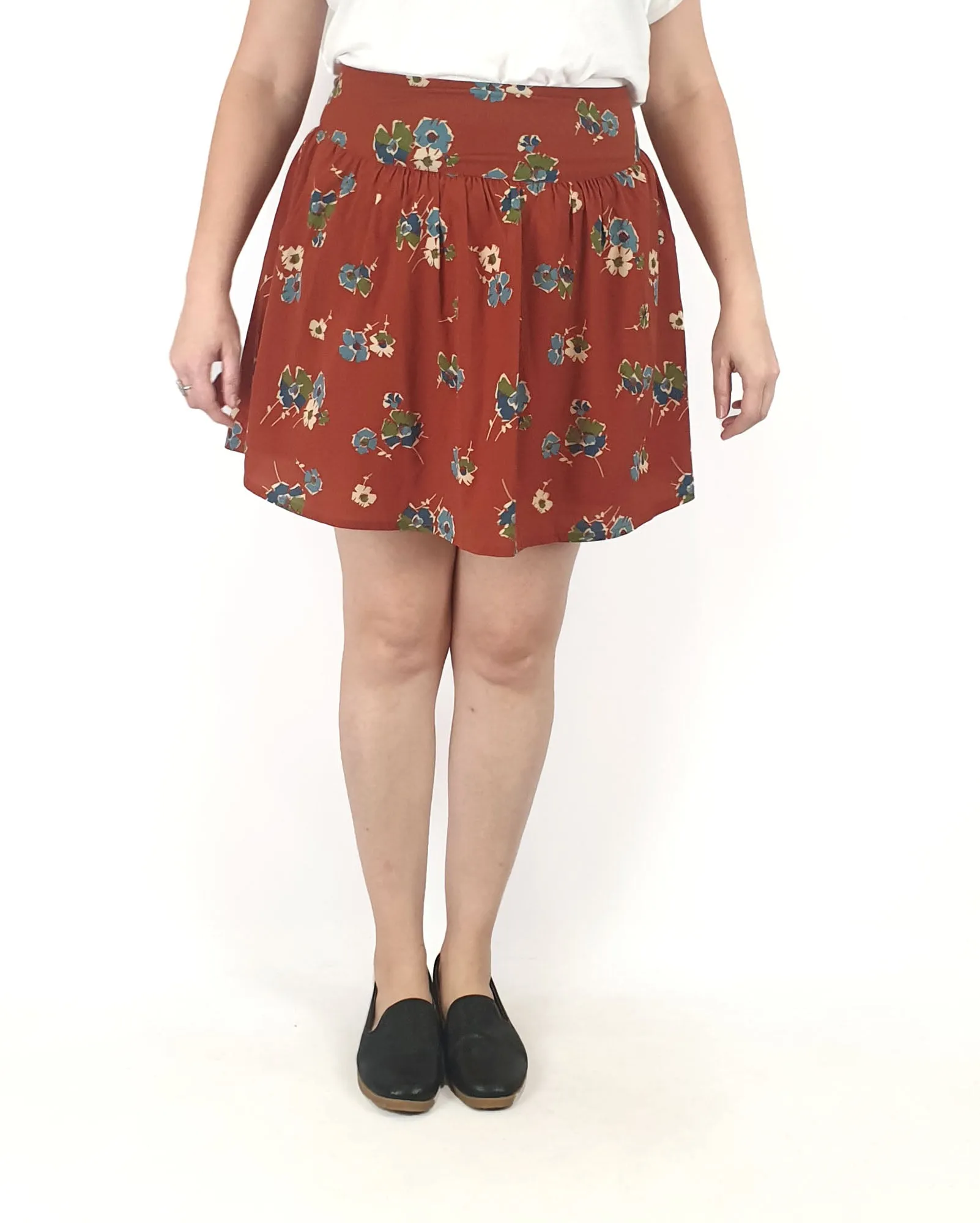 Princess Highway deep orange print skirt size 14