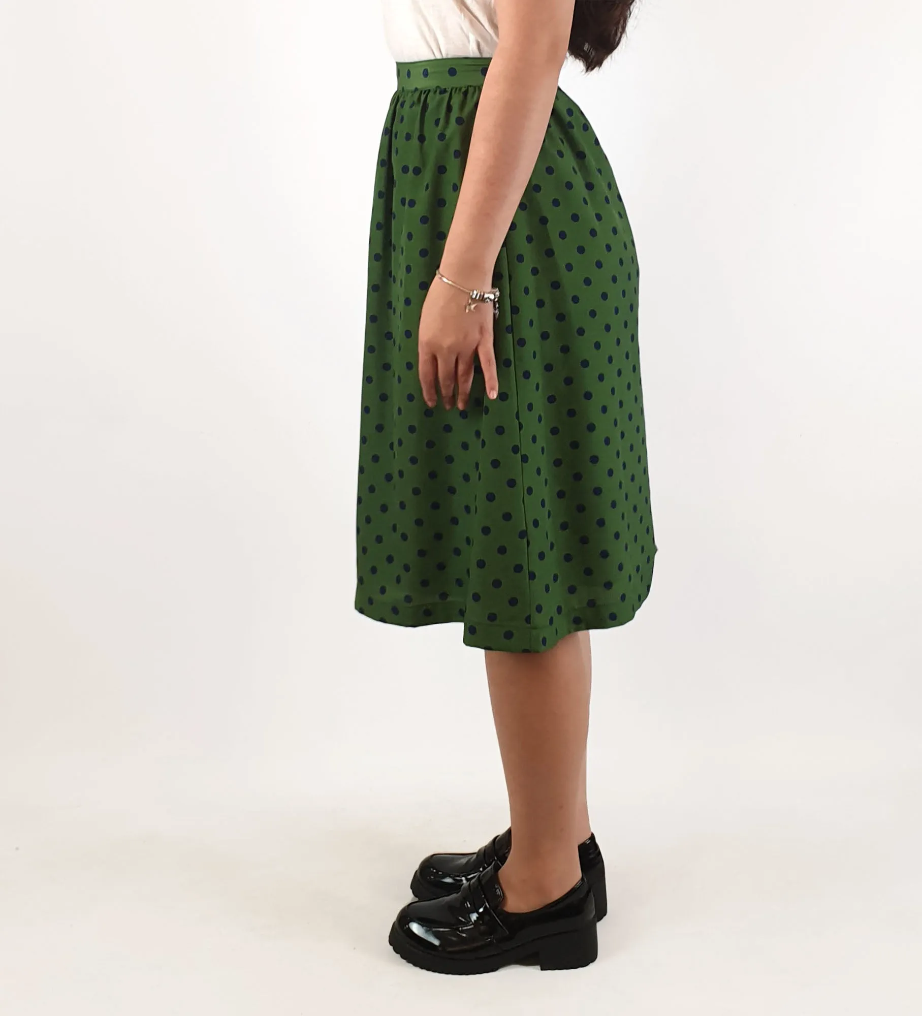 Princess Highway green skirt with blue polka dots size 6