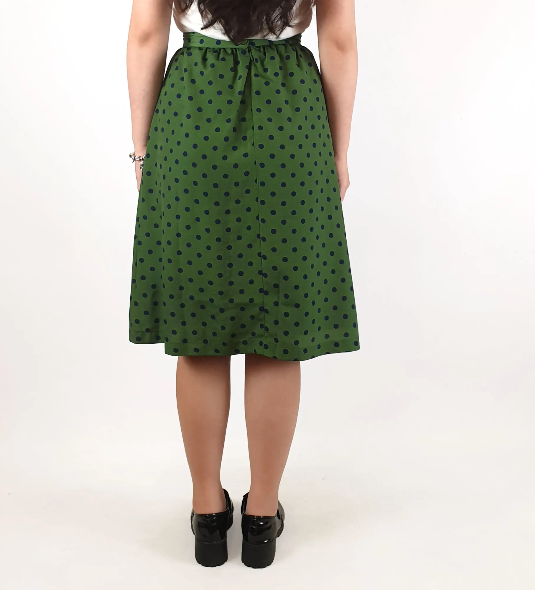 Princess Highway green skirt with blue polka dots size 6