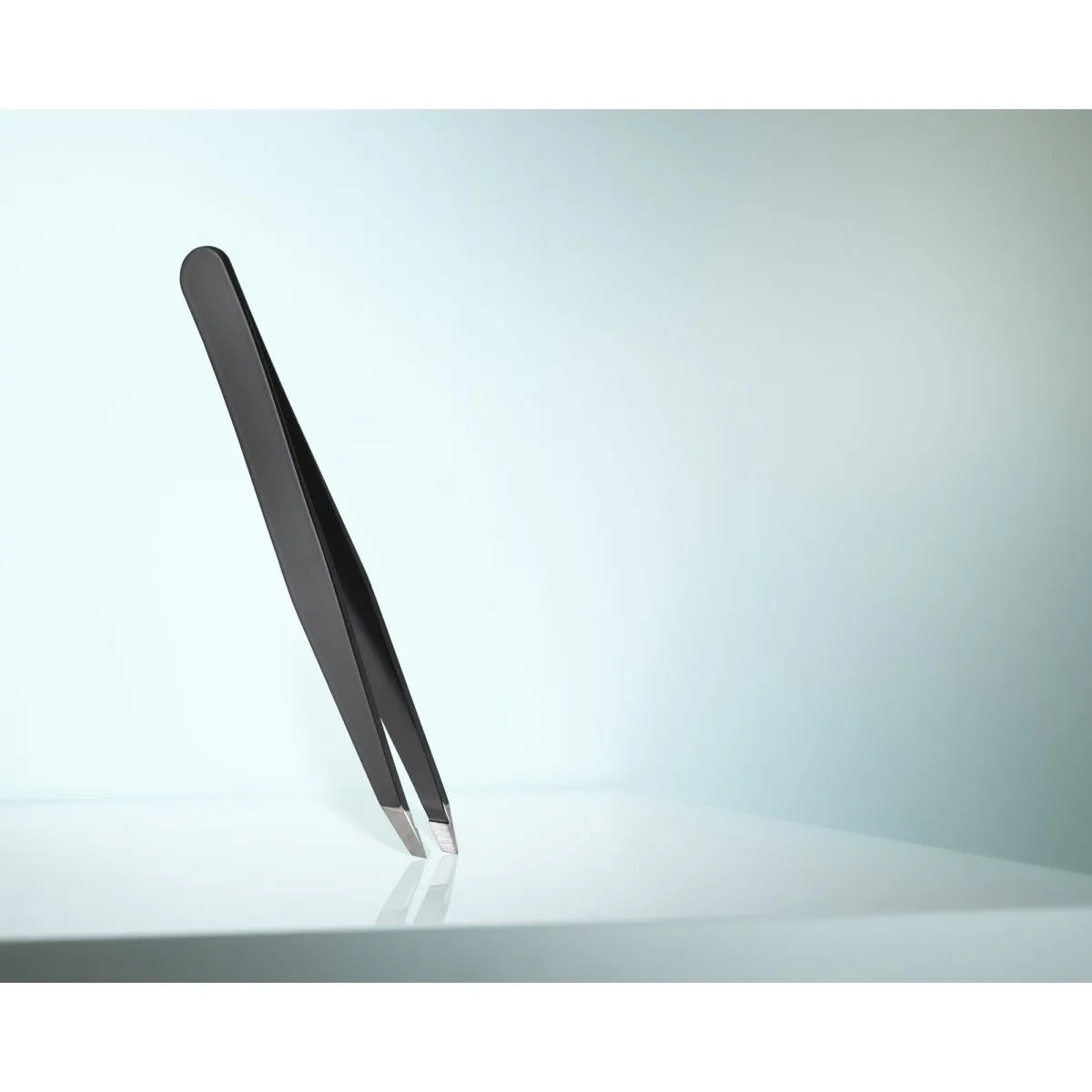 Rubis Tweezers Classic Black