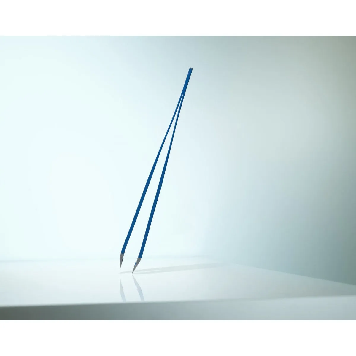 Rubis Tweezers Classic Blue