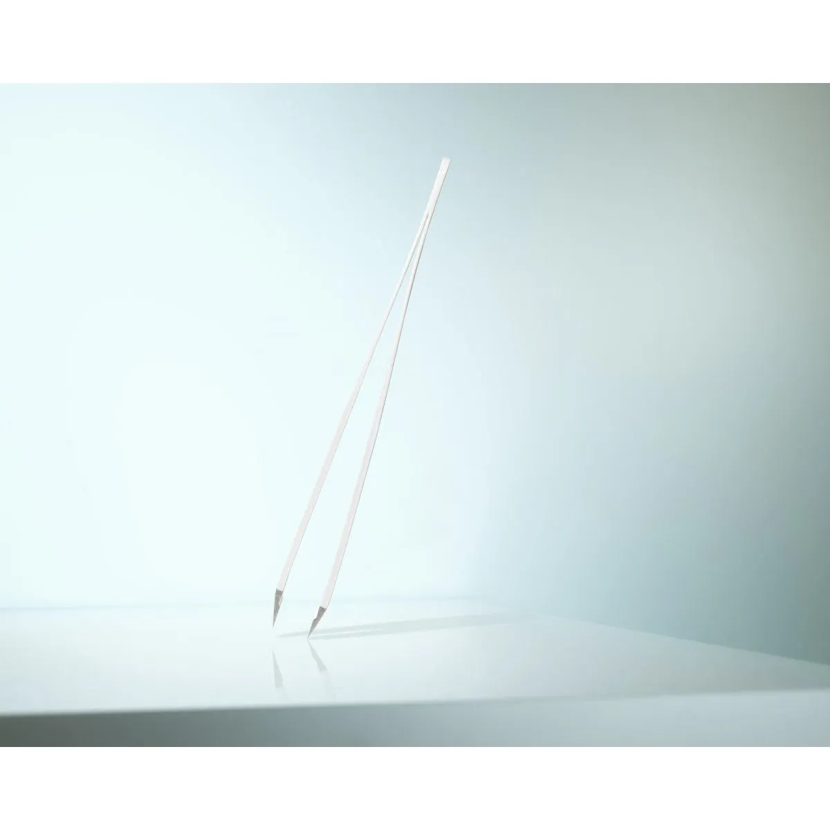 Rubis Tweezers Classic White