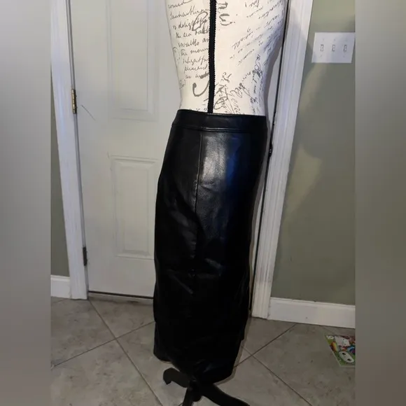 Sophie Rue NWT Bridget Faux Leather Midi Pencil Skirt Small