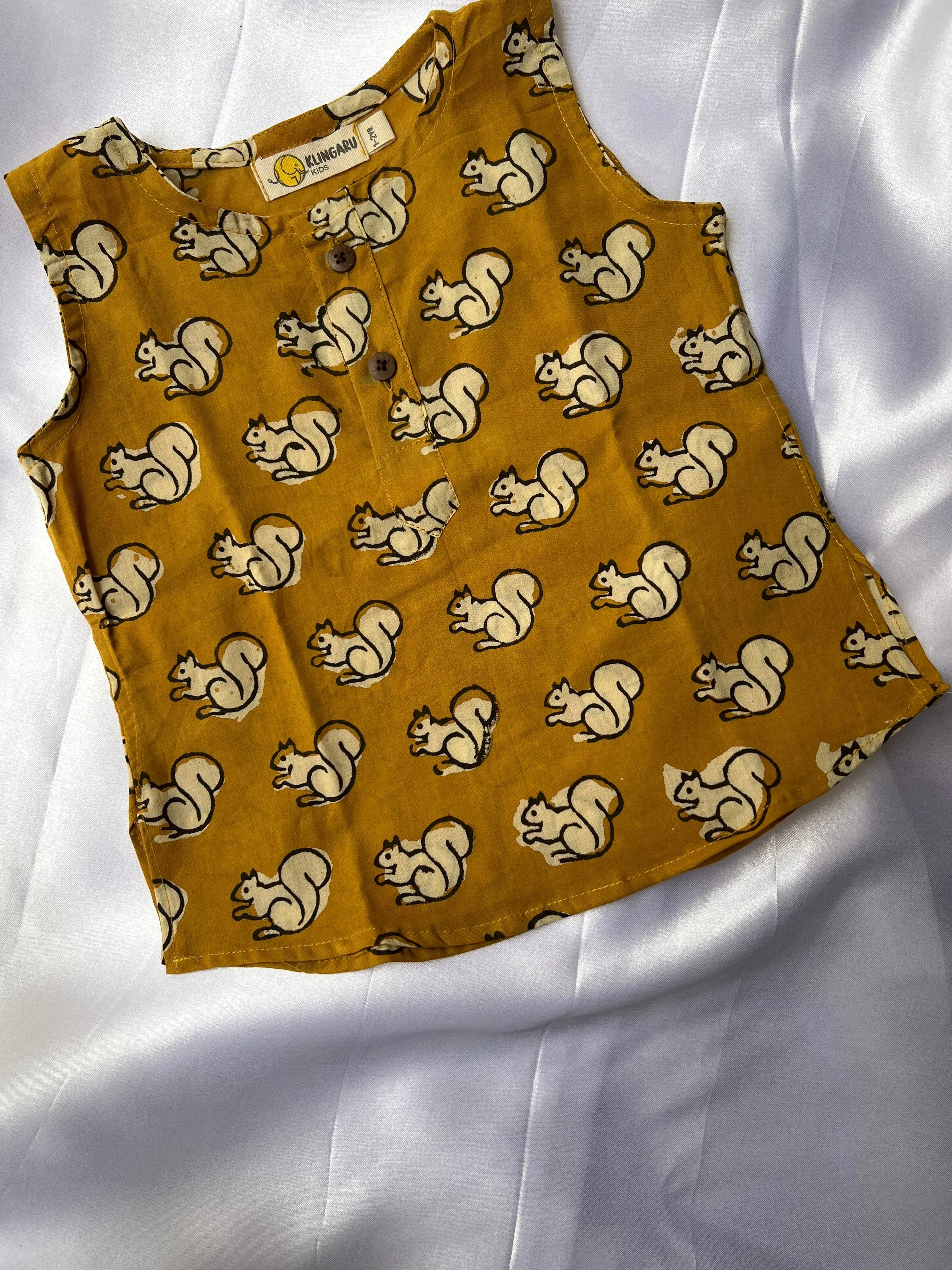 Summer Sleeveless Unisex Short Kurtas- Multiple Prints