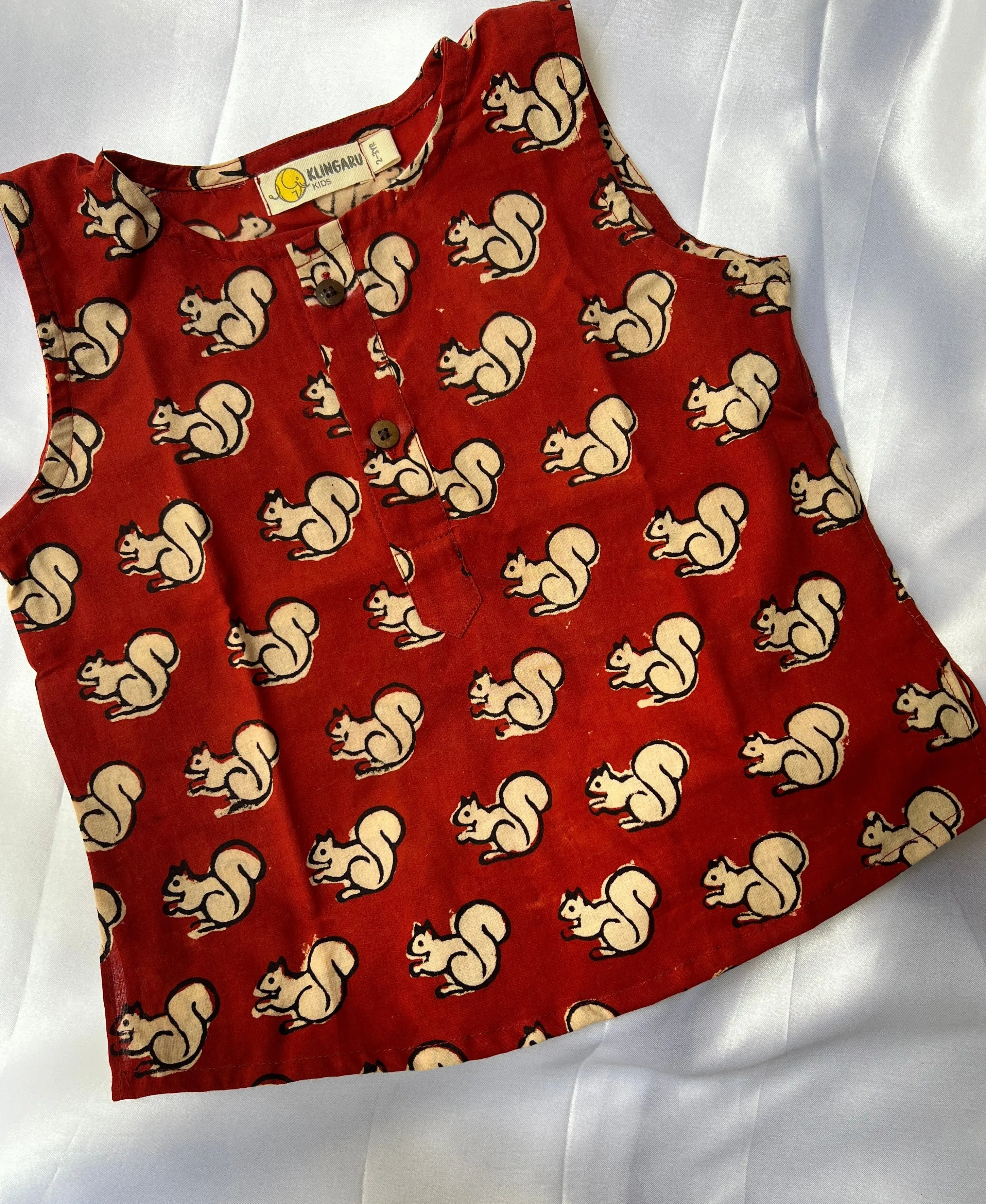 Summer Sleeveless Unisex Short Kurtas- Multiple Prints