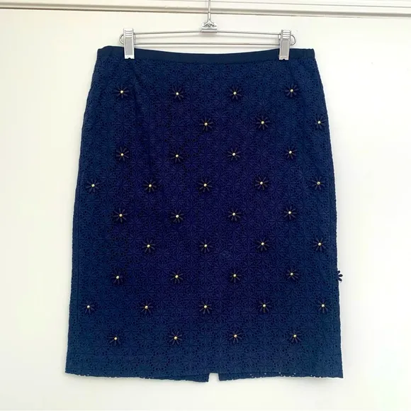 Talbots Floral Embroidered Lace Cotton Pencil Skirt Sz 4 Navy Grosgrain Ribbon