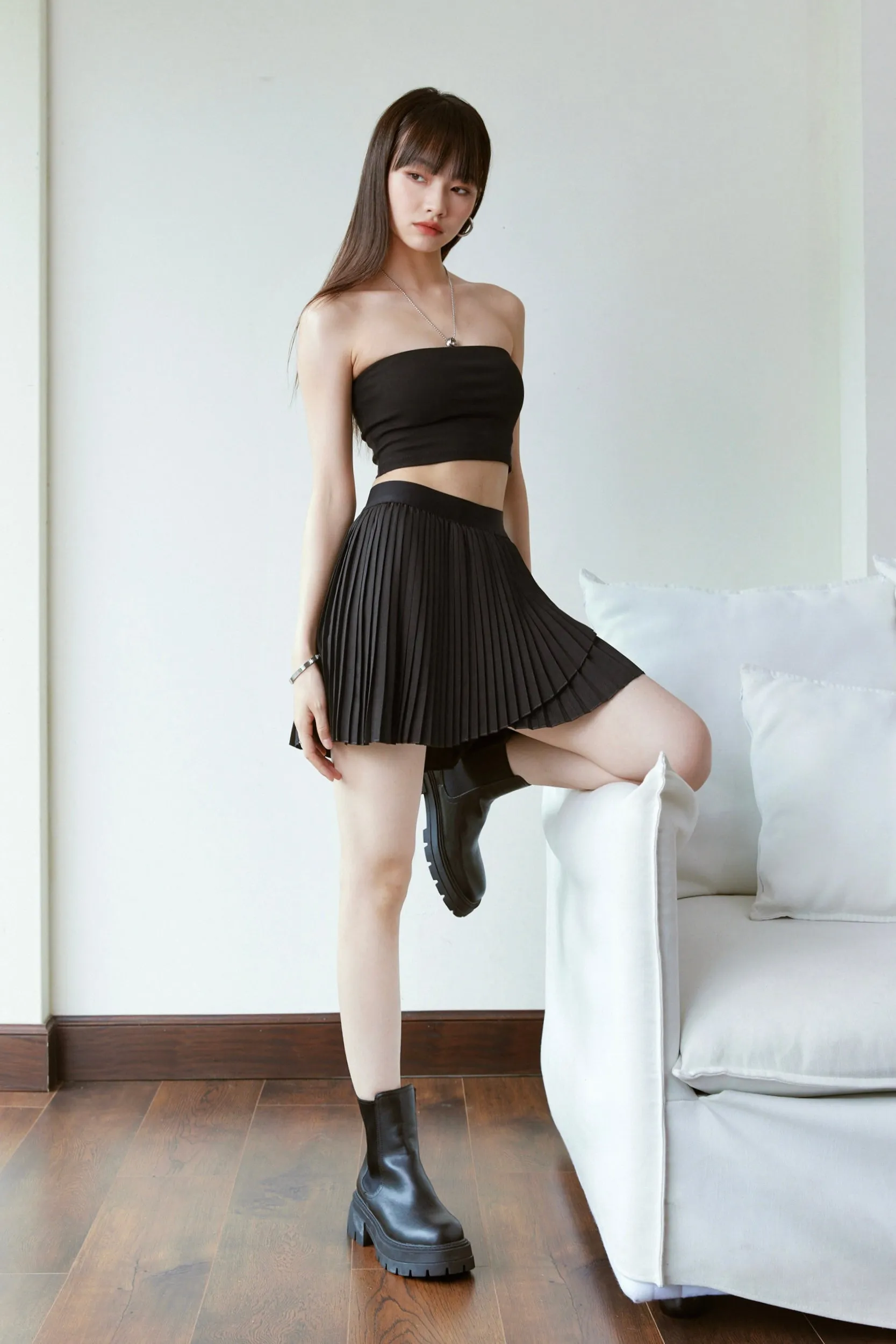 Talent Pleated Skirt - Black