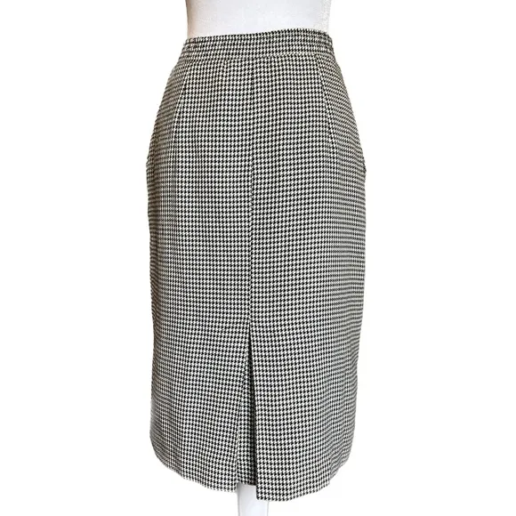 Vintage Houndstooth Midi Pencil Skirt w/ Pockets by JG Petite Collection