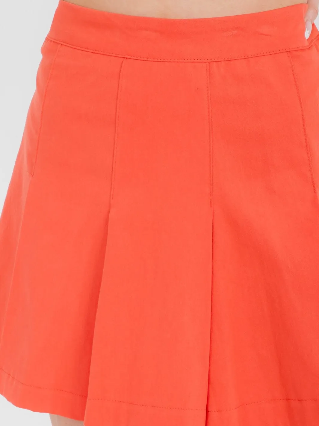 WOMEN'S ZIPPER CLOSURE PLEATED FLARE MINI SKIRT