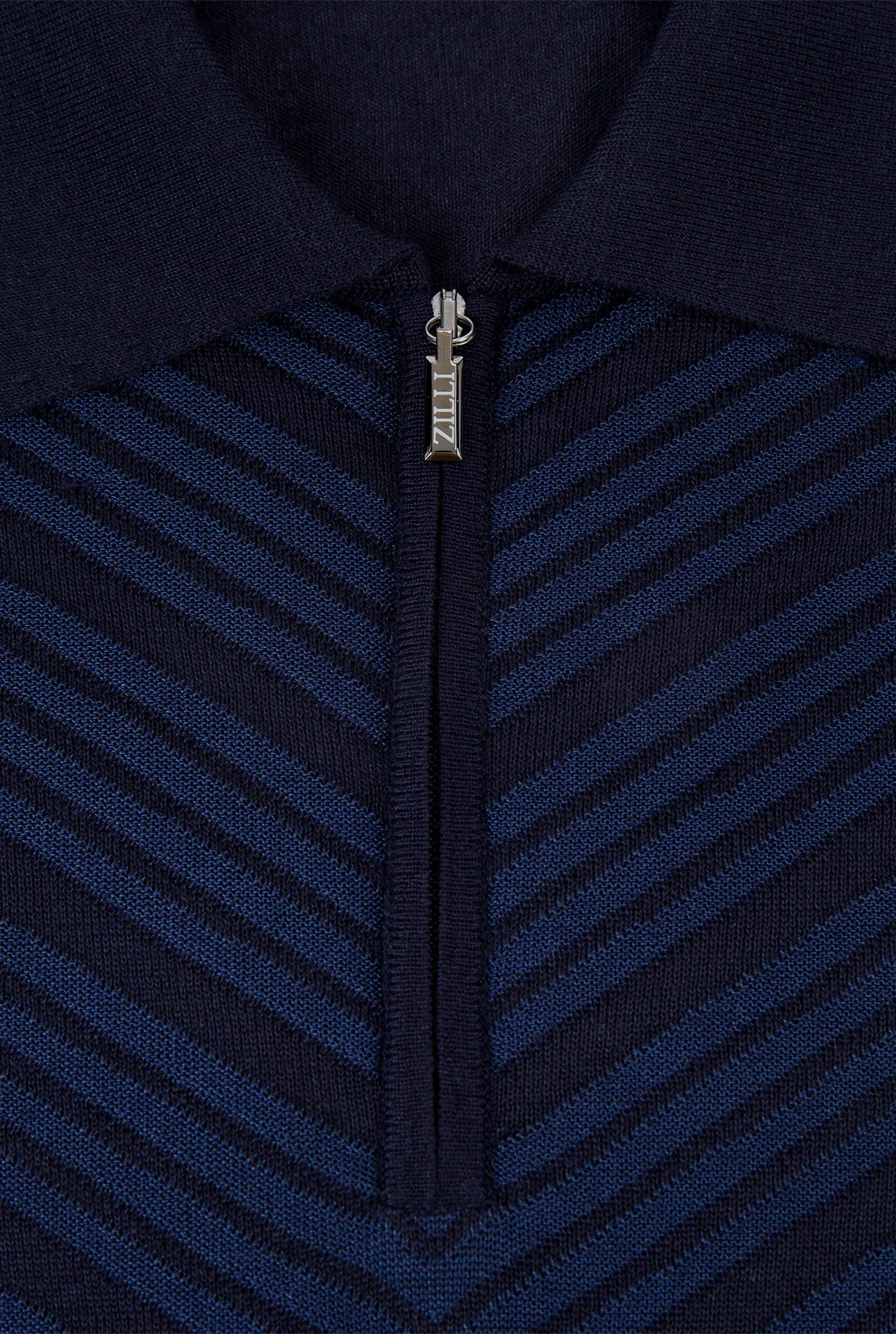 Zipped Polo with Linear Pattern